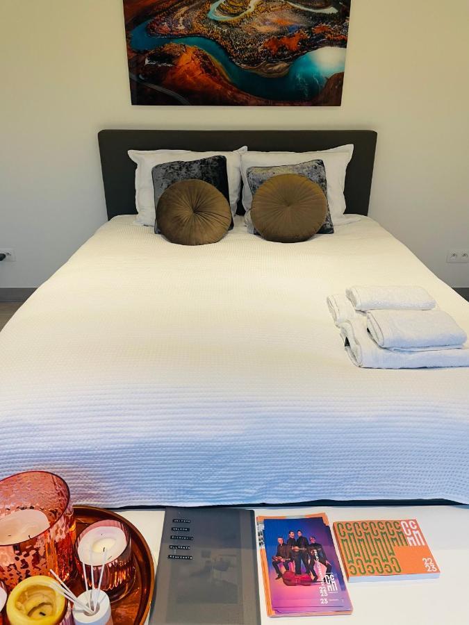 Prachtig Guesthouse Met Gratis Parkeren Маасмехелен Экстерьер фото